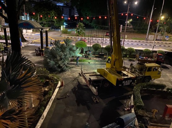Projek tebang dan potong pokok Bomoh Pokok, gambar 21 daripada 94
